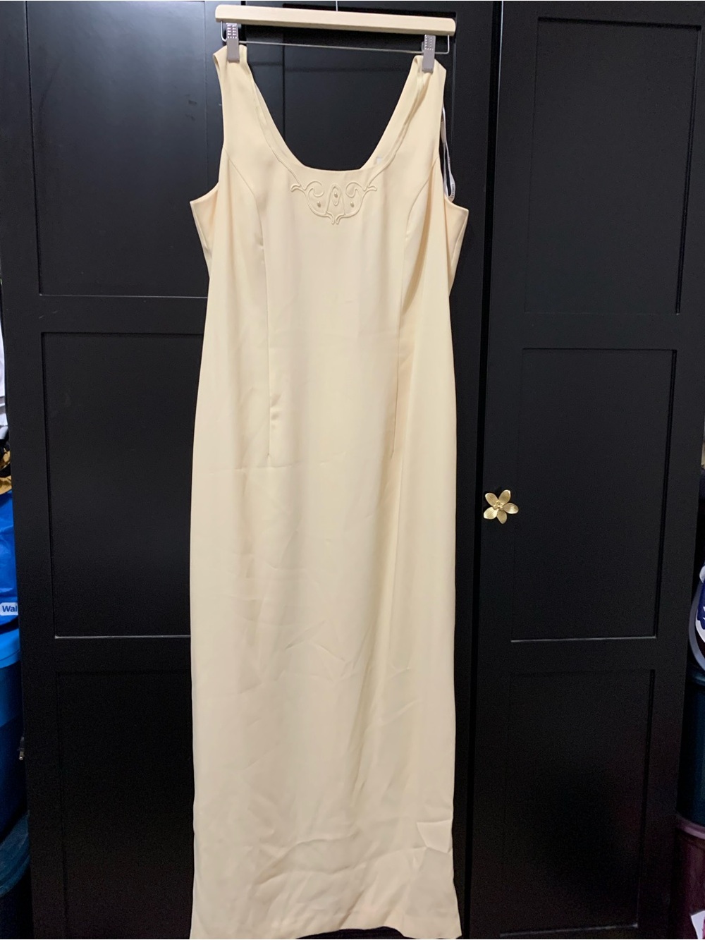 Lori Ann Butter Yellow Sleeveless Maxi Dress with Embroidered Scoop Neck wedding